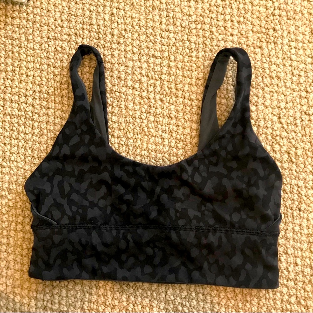 Lululemon Gray/Spotted Reversible Sport Bra Size 6